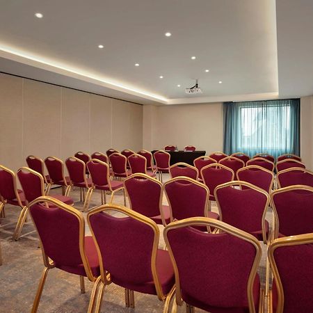 Sheraton Athlone Hotel Εξωτερικό φωτογραφία